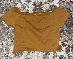 Aeropostale Off-The-Shoulder Ribbed Seamless Orange Mustard Crop Top Ruffle Hem thumbnail 1