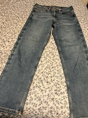 American Eagle Denim Medium Wash Jeans thumbnail 1