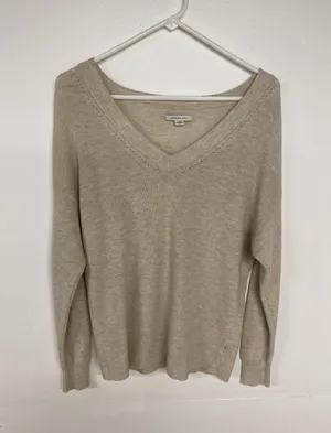 American Eagle Sweater  thumbnail 1