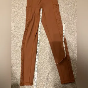 Aerie Chill Play Move Laser Cut Out 7/8 High Rise leggings sz small side‎ pocket thumbnail 12