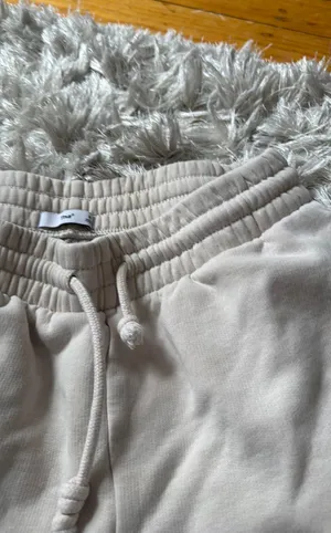 Sweatpants thumbnail 2