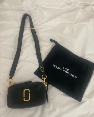 Marc Jacobs Black Leather Snapshot Crossbody with Gold Hardware thumbnail 1