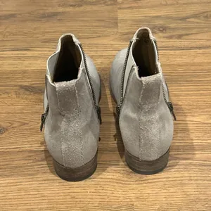 Frye Carly Double Zip Suede Leather Ankle Boots Women's Size 7.5 B Tan thumbnail 6