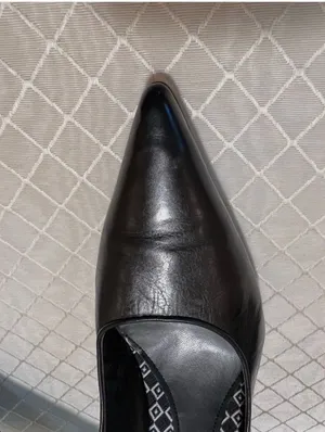Enzo Angiolini “Eazinnon” black leather Pointed Toe Pumps size 7.5 thumbnail 2