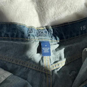 Arizona Jean Co High Rise Denim Shorts Sz 15 Juniors Raw Hem thumbnail 7