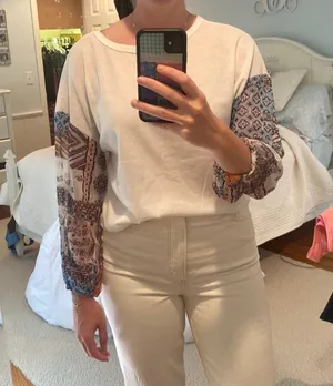 Pattern Sleeve Top Size M thumbnail 1