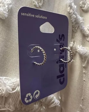 Claire's Silver Hoop Earrings thumbnail 2