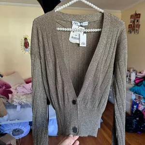 NWT ZARA Metallic Thread Knit Cardigan Sz Medium‎ Bloggers Favorite 9974/104/303 thumbnail 13