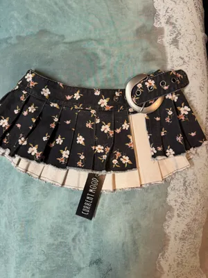 Dolls kill belt skirt  thumbnail 3
