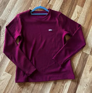 FIGS Deep Cranberry Waffle knit thumbnail 1