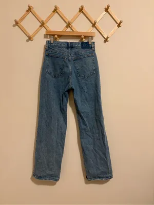 Abercrombie and Fitch The 90s Relaxed Jean size 6 thumbnail 6