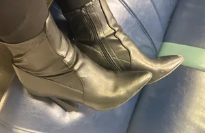 ZARA Boots high heels thumbnail 1