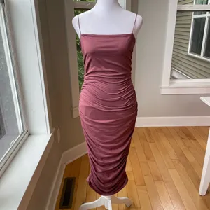 Windsor Rose Pink Drapey Rusched Bodycon Midi Dress Size Large NWT thumbnail 7