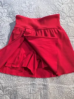 SPANX Get Moving Contour Rib Front Slit Skort True Red Sz XS👽🧡 thumbnail 3