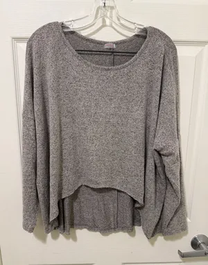 FREE PEOPLE MOVEMENT MEDIUM GRAY AND BLACK Top. thumbnail 1