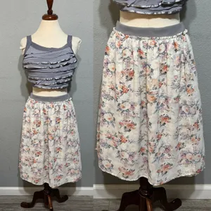 MIKAROSE Women Floral Chiffon Midi Skirt Gray‎ Waistband Ruffle Hem Size M thumbnail 2