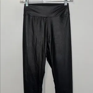 Aerie Offline Vegan Leather Leggings High Rise Women’s Size M Medium Black thumbnail 3