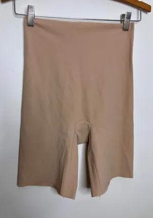 Commando Control Shapewear Shorts Womens L Beige Excellent High Waist Seamless thumbnail 1