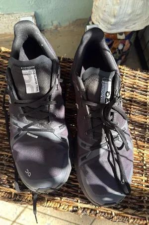 Men’s on cloud surfer Trail, 8.5 thumbnail 1