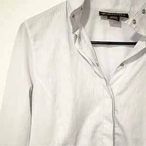 Ariat Size 34 Light Blue Snap Button Front‎ Wrinkle Resistant Cinched Waist Top thumbnail 3