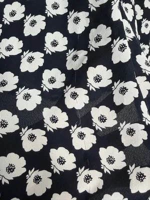 Ann Taylor Black White Floral Blouse V Neck‎ Long Sleeve Classic Workwear Medium thumbnail 9