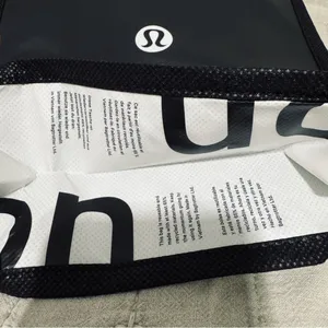 Lululemon Athletica Reusable Monochrome Tote‎ thumbnail 7