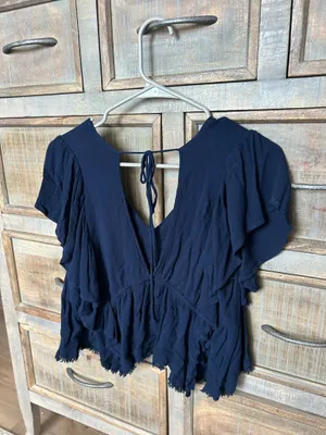 Blue flowy top thumbnail 4