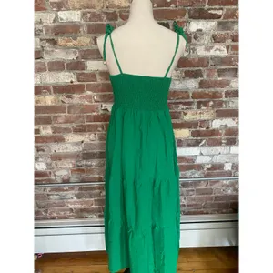 SHEIN Kelly Green Smocked Tie-Strap Midi Dress - Size Small (4) thumbnail 6