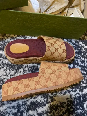 Gucci GG Supreme Platform Sandal thumbnail 3