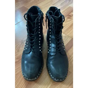 ASH
Wolf Studded Leather Combat Boots‎ thumbnail 2