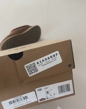 UGG Platform thumbnail 6