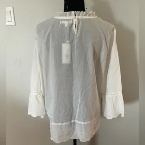 Mimi & Daphne White Eyelit Ruffle Neck Blouse Size XL NWT thumbnail 2