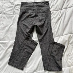 Athleta Revelation Heathered Gray Yoga Leggings Womens Size‎ Small Activewear thumbnail 7