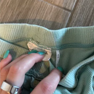 urban outfitters shorts thumbnail 2