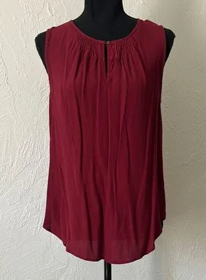 Madewell Red Burgundy Pleated Sleeveless Blouse w/ Keyhole Detail thumbnail 1