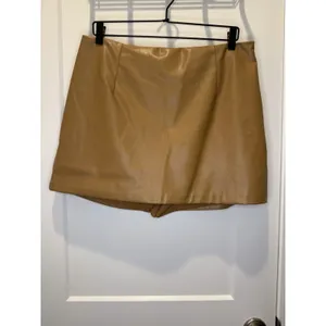 Abercrombie Fitch Women L Light Brown Skirt Short Vegan Leather Casual Cocktail thumbnail 2