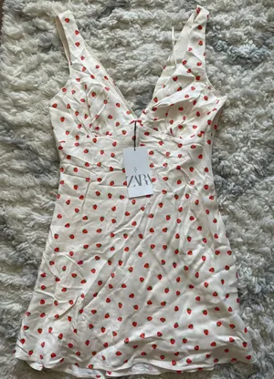 ZARA dress thumbnail 2