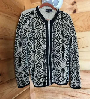 Erika VINTAGE SOFT KNIT TAN AND BLACK AZTEC PRINT KNIT ZIP UP CARDIGAN thumbnail 1
