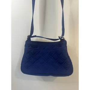 Vera Bradley Crossbody Bag Womens Navy Quilted Adjustable Strap Front Zip Pocket thumbnail 8