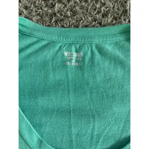 Mossimo Denim Mossimo Supply‎ Co Women's Green Short Sleeve Tee Size Medium thumbnail 2