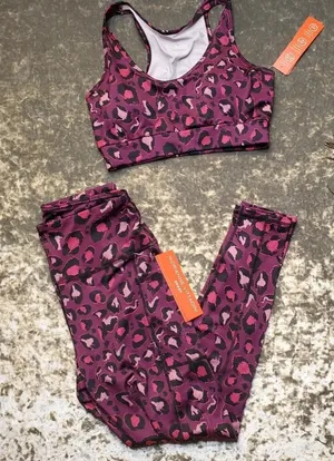 Adrienne Vittadini Leopard Workout Set‎ thumbnail 1