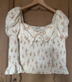 Reformation Linen Floral Smocked Puff Sleeve Top Cream Sweetheart Neck thumbnail 1