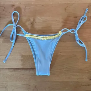 VS PINK blue yellow lace bikini bottoms thumbnail 2
