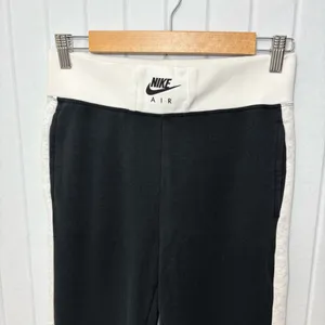 Nike Air Sportswear Black Pants Joggers Size S‎ thumbnail 5