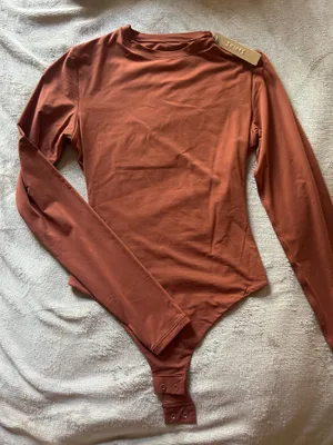 Skims Brand New Orange Bodysuit 🧡 thumbnail 1