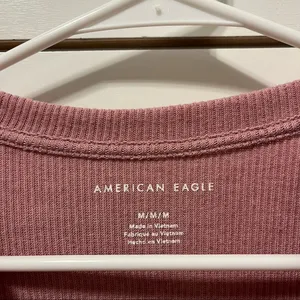 American Eagle Pink Ribbed Tee thumbnail 4