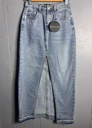 White Fox Boutique Take My Picture Denim Maxi Skirt – Blue Wash. size XS. NWT thumbnail 3