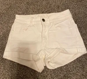 Outfitters Shorts thumbnail 1