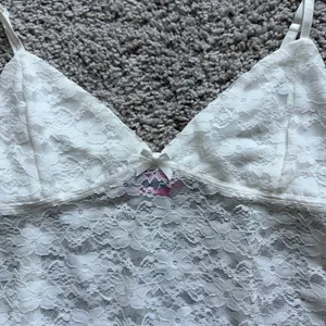 Edikted White Lace Top thumbnail 2