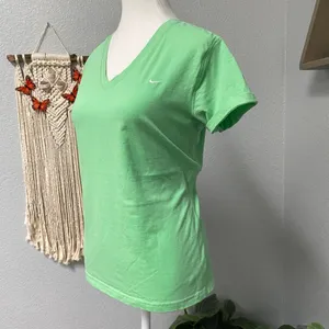 Vintage Nike Bright Green V-Neck Short Sleeve Tee Shirt Activewear Gym Y2k 2000s thumbnail 3